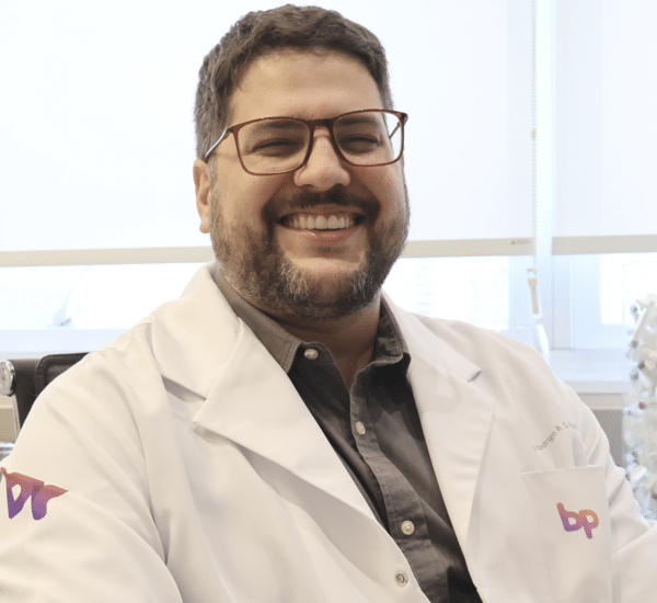 Dr. Rodrigo Paixão